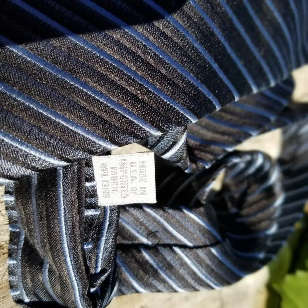 Burma Bibas All SIlk Men's Tie Excellent! Blue Stripe